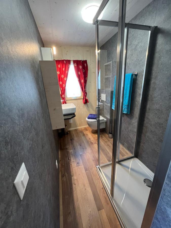 Bungalow Miralago In Camping Cavresc, Via Dal Cavresc 1, 7746 Le Prese-Poschiavo Exterior photo